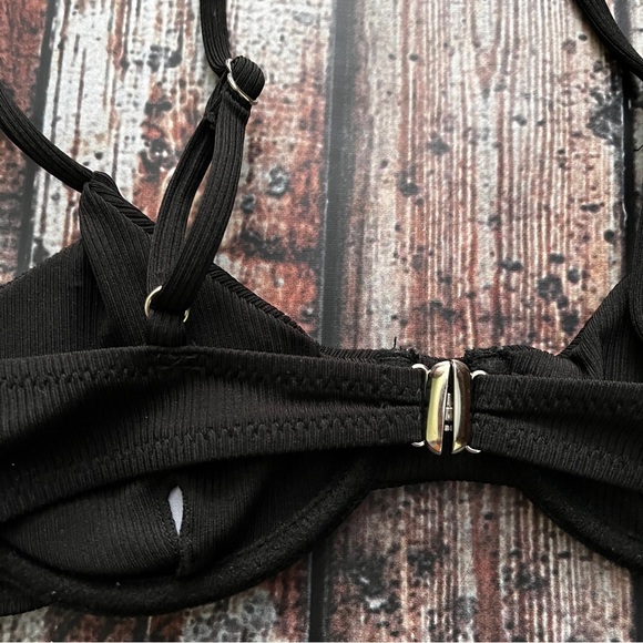 Black Ribbed Cheeky Bikini Set - Picture 6 of 7